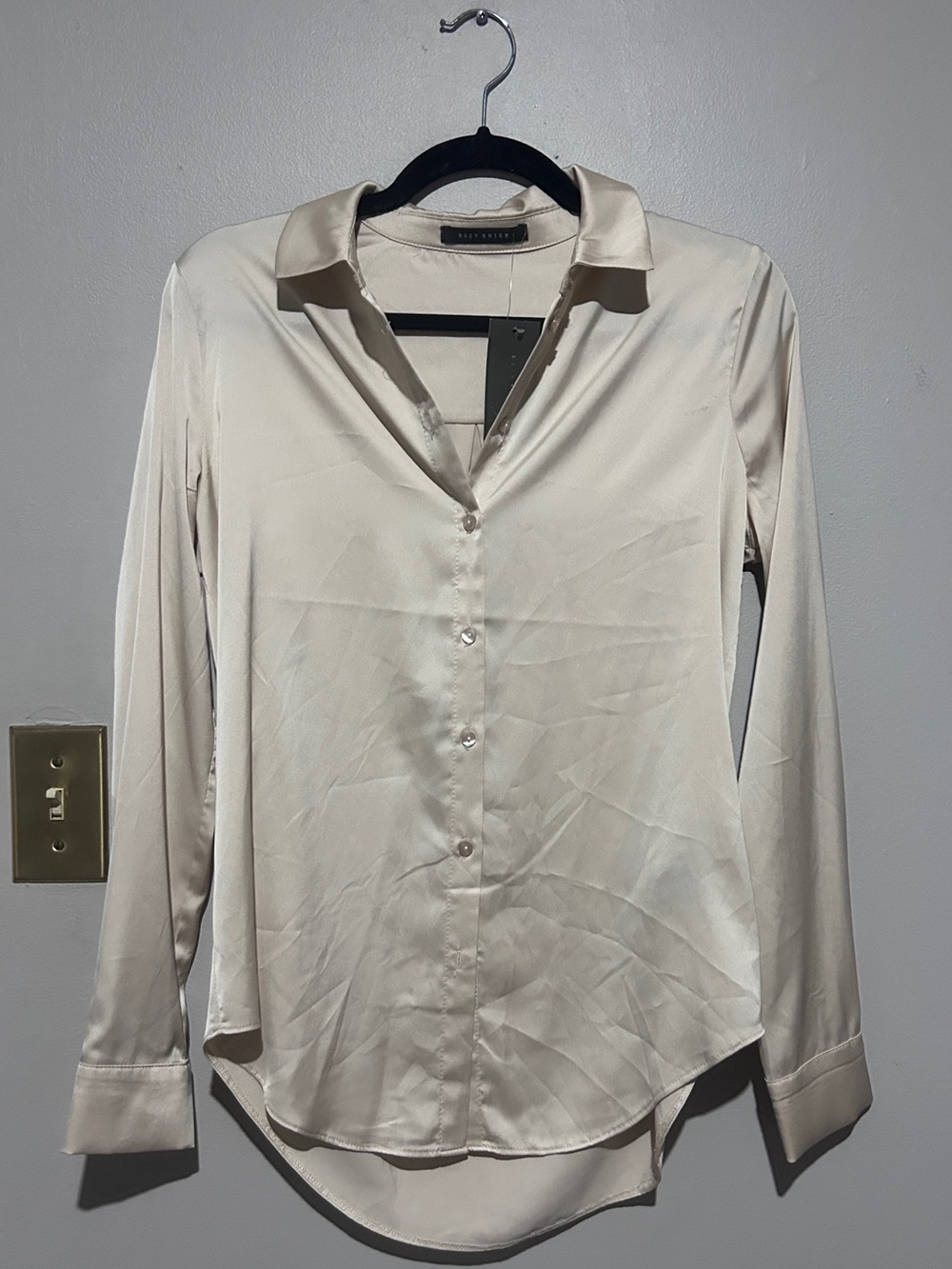 Suzy Shier Cream Satin Button-Down Shirt